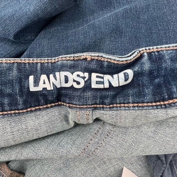 NWT Land’s End Mid Rise Curvy Boot Cut Jeans Size 18 Women’s - Picture 2 of 5